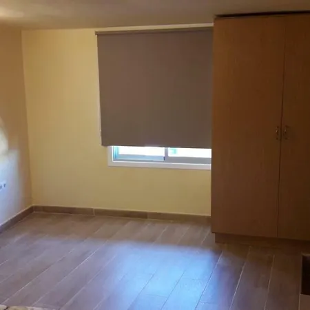 16 Rue Vinculo Διαμέρισμα *